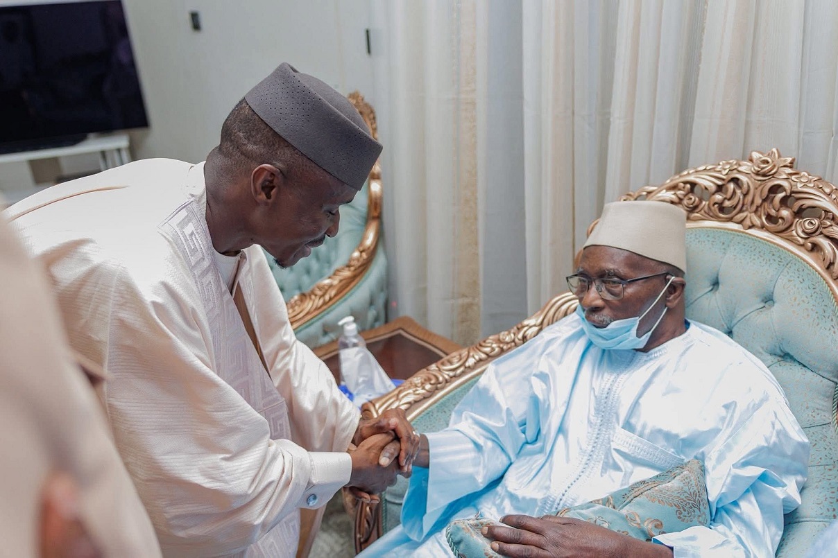 Tivaouane : Le ministre de l’Intérieur reçu par le Khalife général des Tidianes