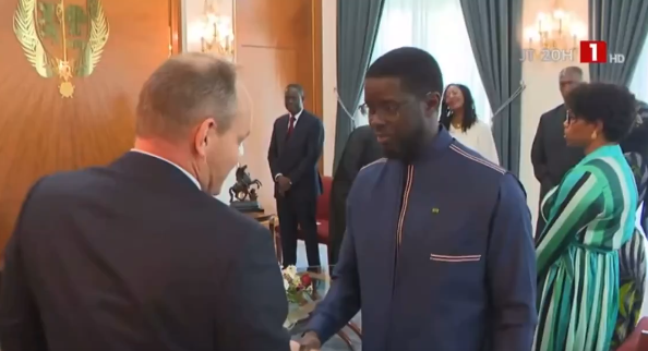 Audience avec Resolute Mining : Le Président Faye reçoit le patron de Resolute Mining, vers une  intensification de la production aurifère