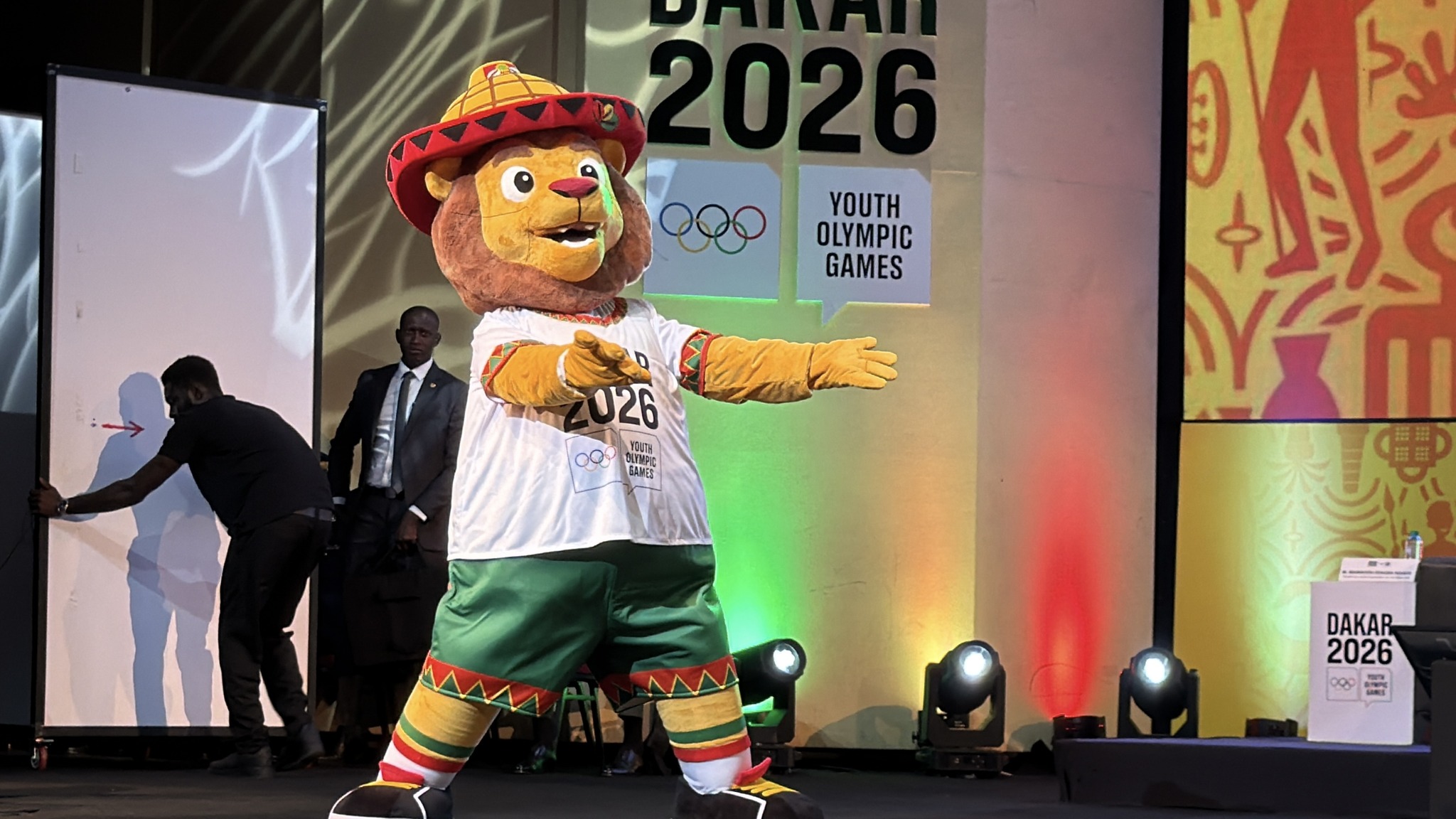 Cérémonie officielle de dévoilement de la mascotte des JOJ Dakar 2026 : Fierté nationale et génie scolaire à l’honneur