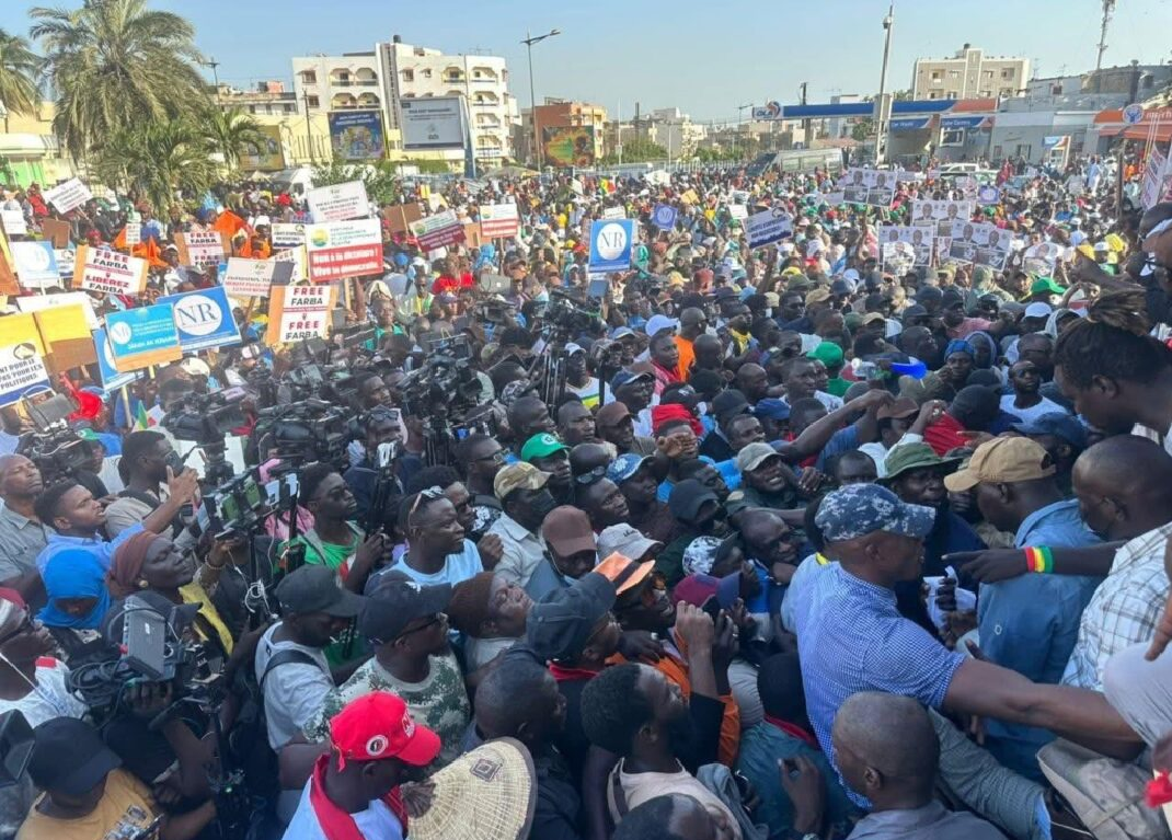 Mobilisation réussie du FDR à Dakar : L’APR salue une "marche historique"