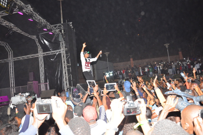 19-Photos-Les moments plus chauds du concert de WIZKID au monument de la renaissance