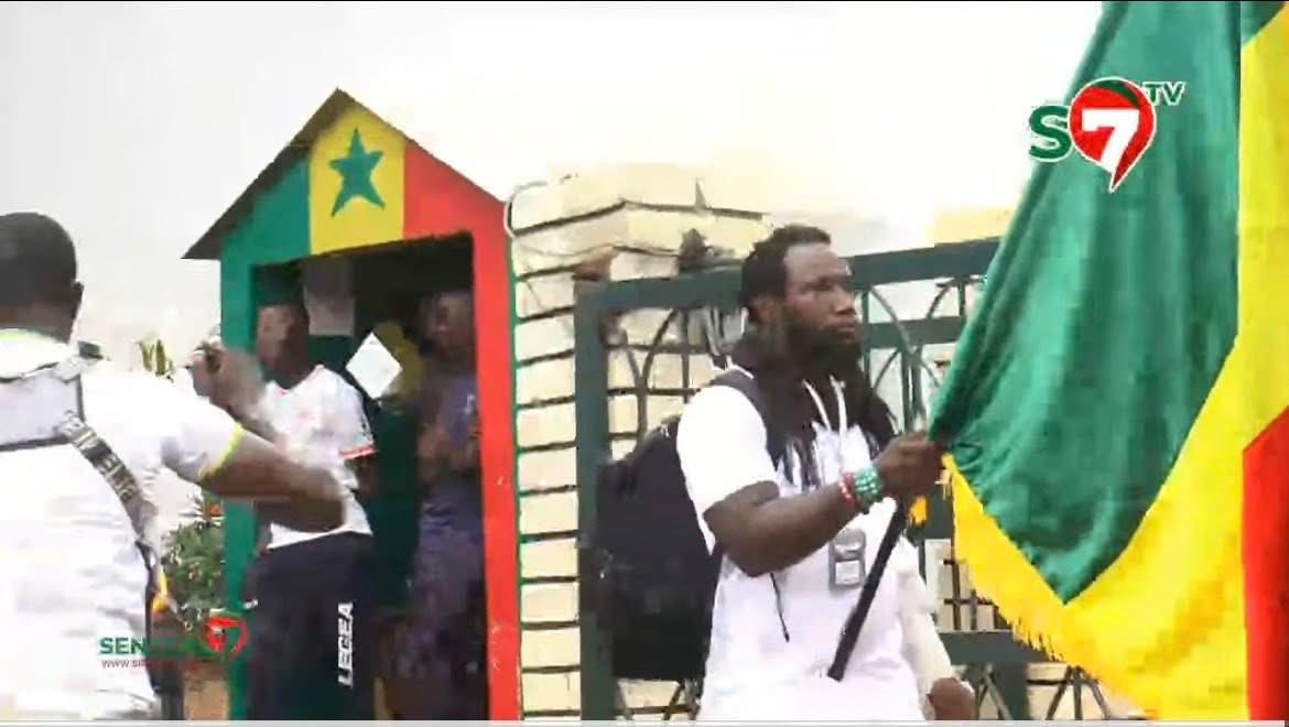 Photos : Les premières images du depart de Ousmane SONKO du petit palais vers le stade Leopold Sedar SENGHOR