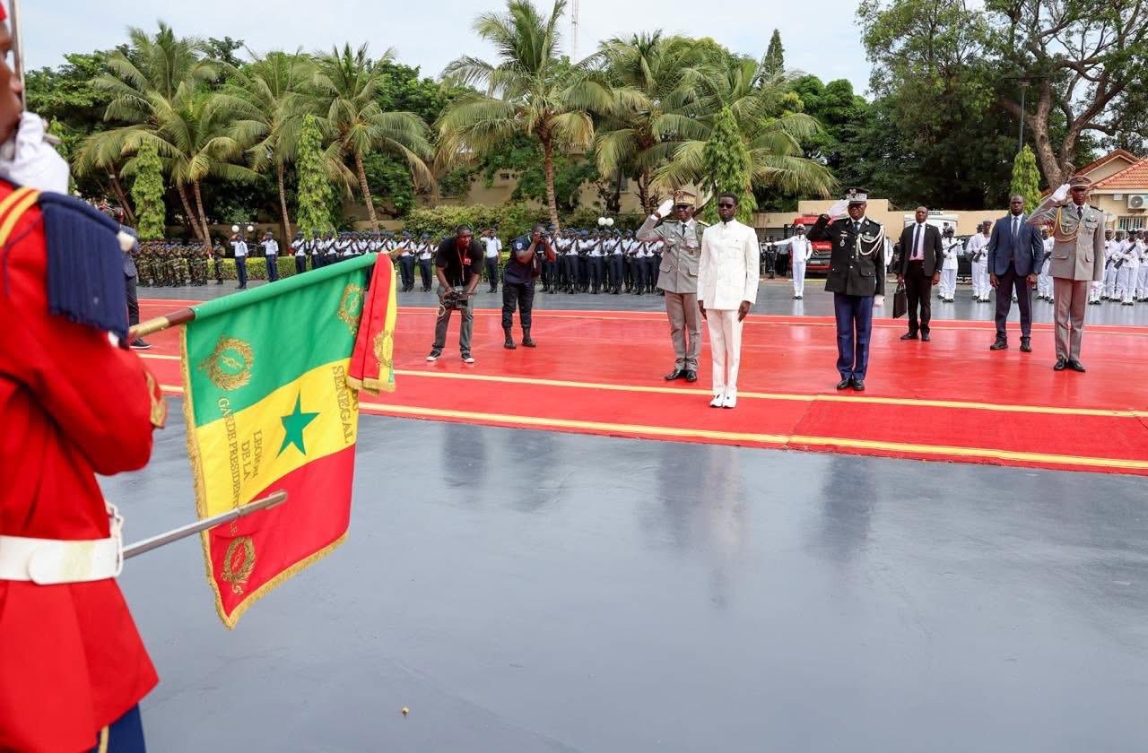Photos / Journée des Forces armées : La Nation tout entière rend hommage à ses soldats, garants de l’indépendance, de stabilité et d’unité