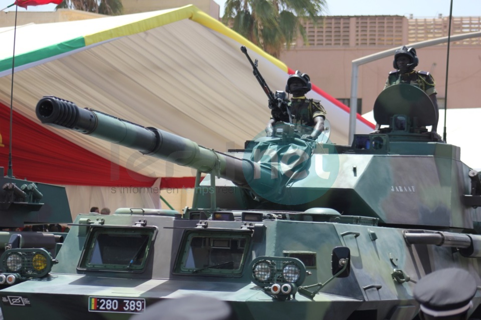Défilé du 4 avril 2016: l'armée sénégalaise dévoile sa nouvelle puissance de feu (images)