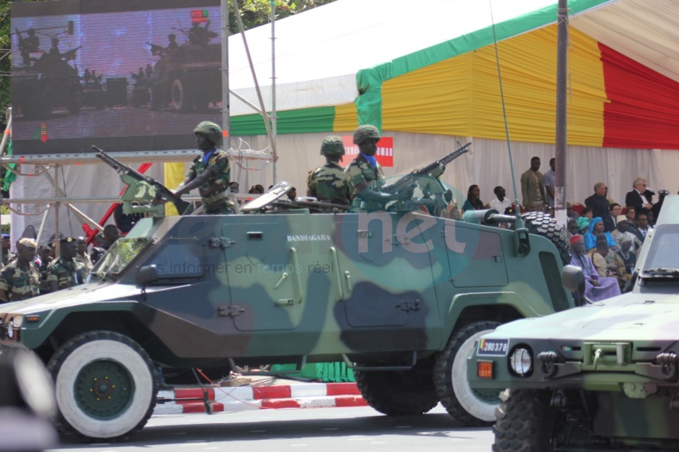 Défilé du 4 avril 2016: l'armée sénégalaise dévoile sa nouvelle puissance de feu (images)