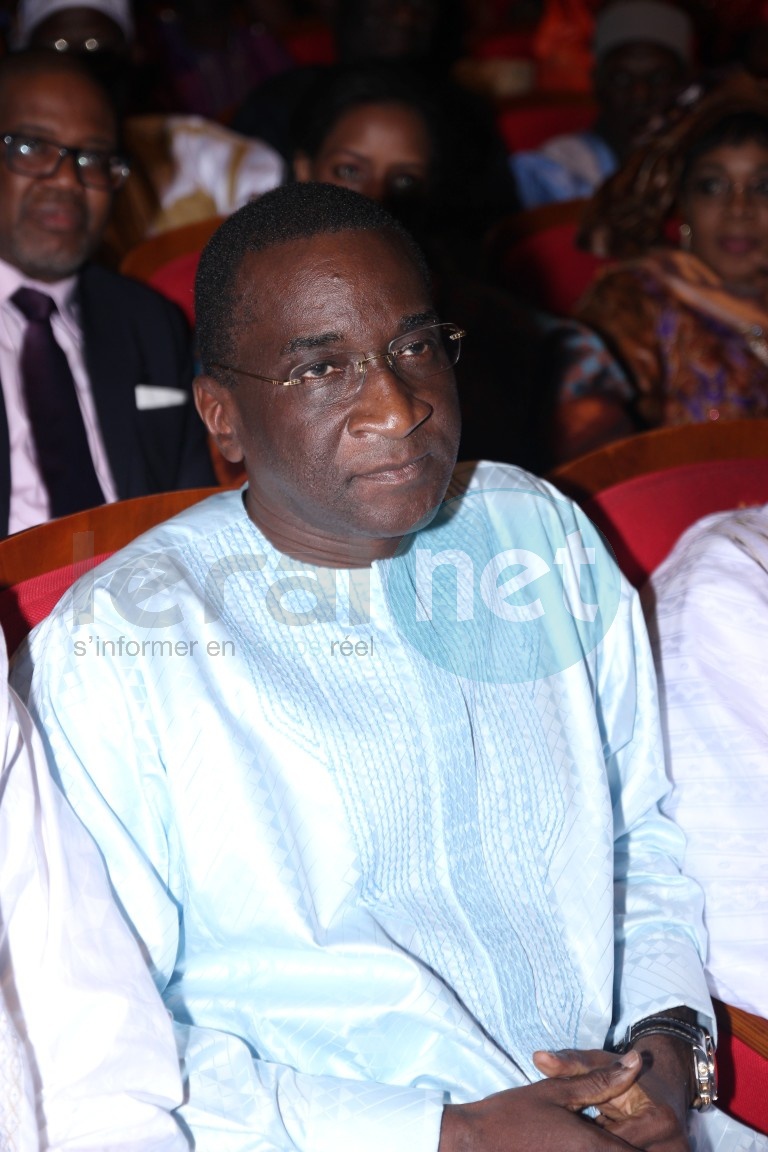 Foddé : La 3e édition du Gala de Baaba Maal au Grand Théâtre  avec comme parrain Mamadou Oumar Bocoum et Racine Sy pour soutenir le Président Macky Sall 