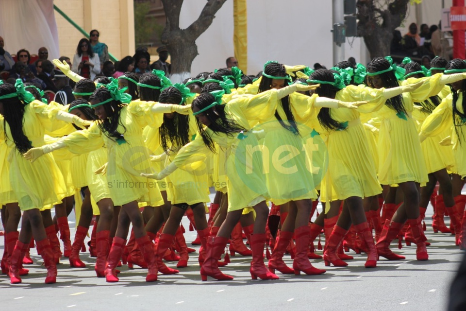 La belle prestation des majorettes du Lycée J. F. Kennedy en images