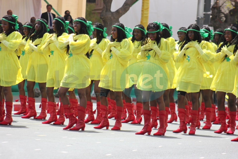 La belle prestation des majorettes du Lycée J. F. Kennedy en images