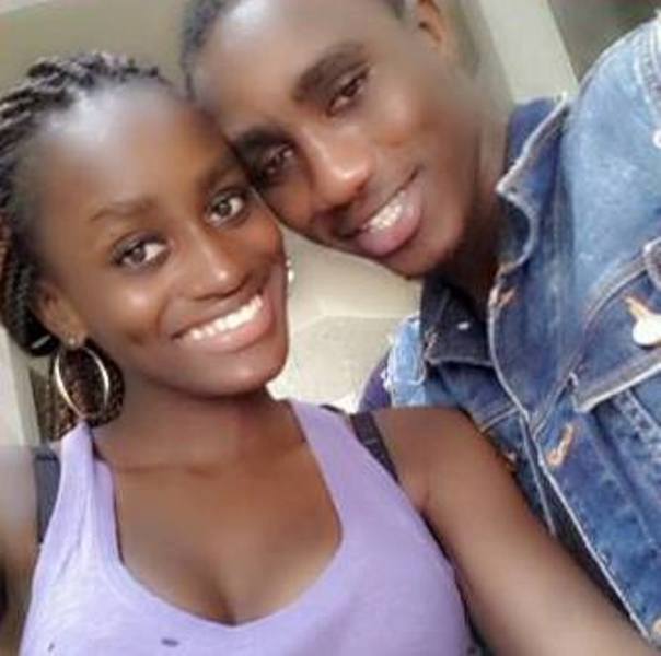 Waly Ballago et  sa sœur Aicha en mode selfie