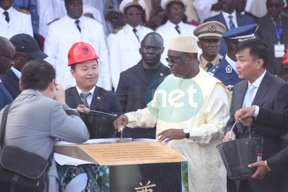 Revivez en images la cérémonie de la pose de la première pierre de l'Arène nationale par Macky Sall