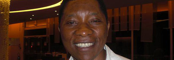 Remy Ngono, chroniqueur sportif à RFI : «32 milliards pour une arène, alors que Léopold Senghor est un champ de patates…»