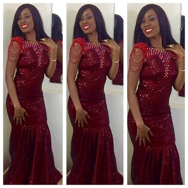 Queen Biz toute belle dans sa robe 