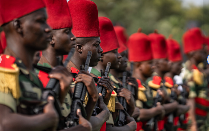 Photos : Le Sénégal a célébré le 81ᵉ anniversaire du massacre des Tirailleurs sénégalais de Thiaroye, ce lundi