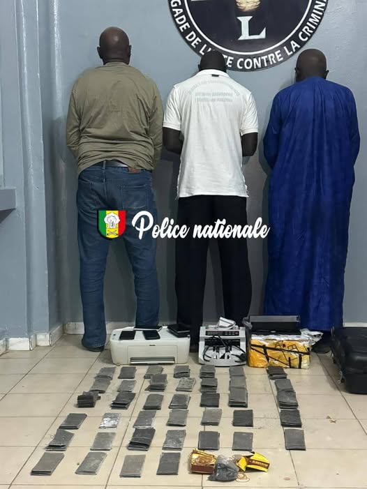 Trafic de billets noirs : Trois suspects arrêtés à Guédiawaye