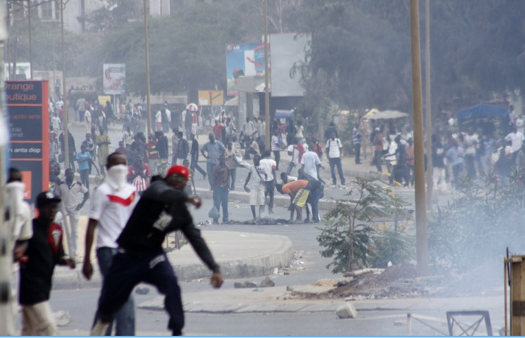 Réclamation de Bourses d’étudiants : Le FDR accuse le gouvernement de PASTEF d’incapable d'apporter une réponse à la hauteur de la situation