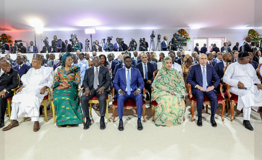 Photos / En présence de plusieurs Chefs d’État et de Gouvernement : Le président de la République a participé à la cérémonie de prestation de serment du Président Alassane Ouattara