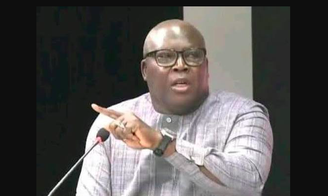 Justice: Le journaliste Pape Sané a été condamné à trois mois de prison avec sursis et à une amende de 250 000 francs Cfa