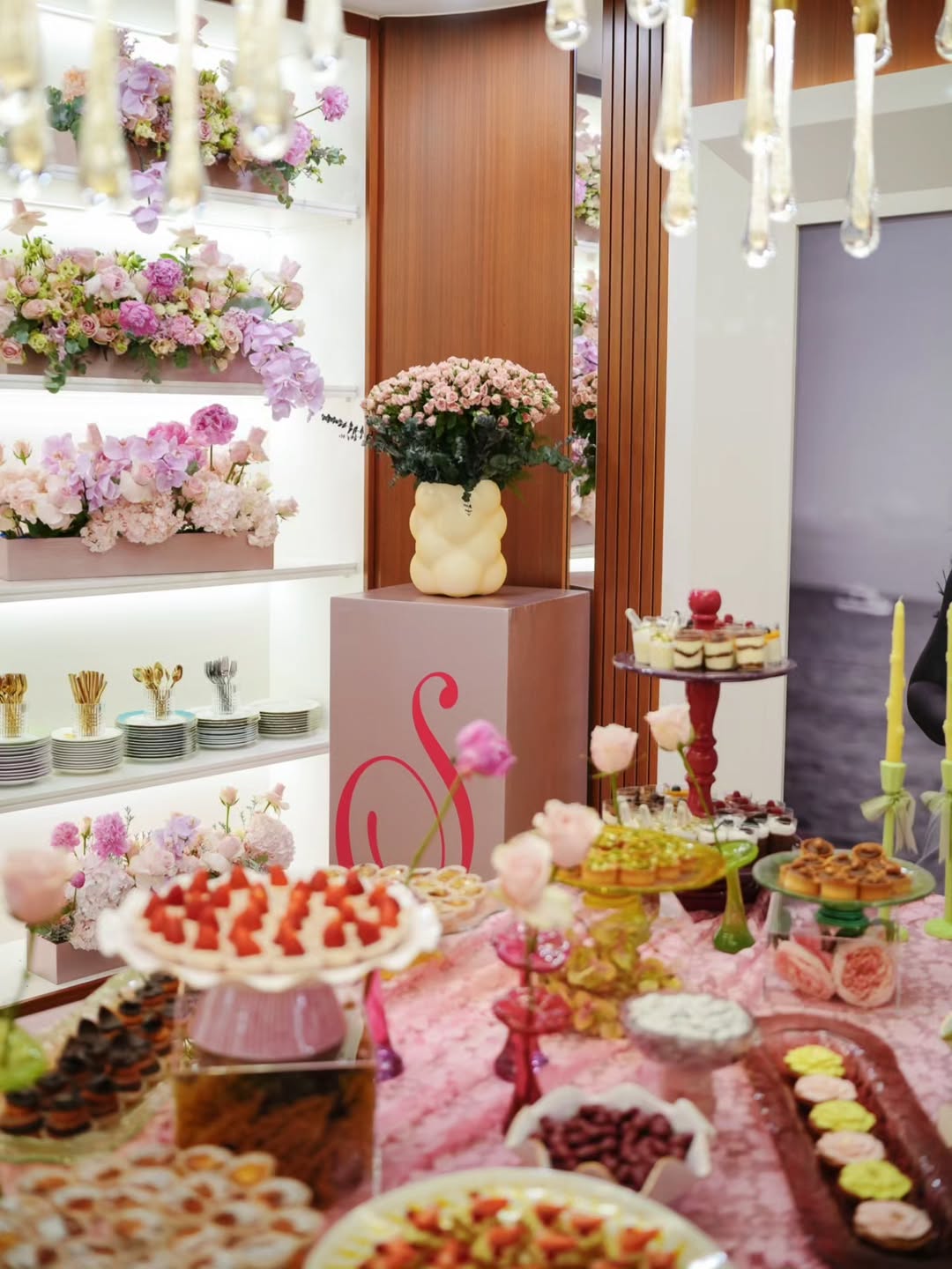 Ezzedine : un mariage libanais grandiose orchestré au Sénégal avec des partenaires internationaux