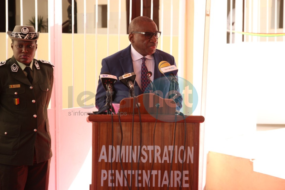 Photos de l'Inauguration du Centre médico-social de l'Administration pénitentiaire du Camp pénal