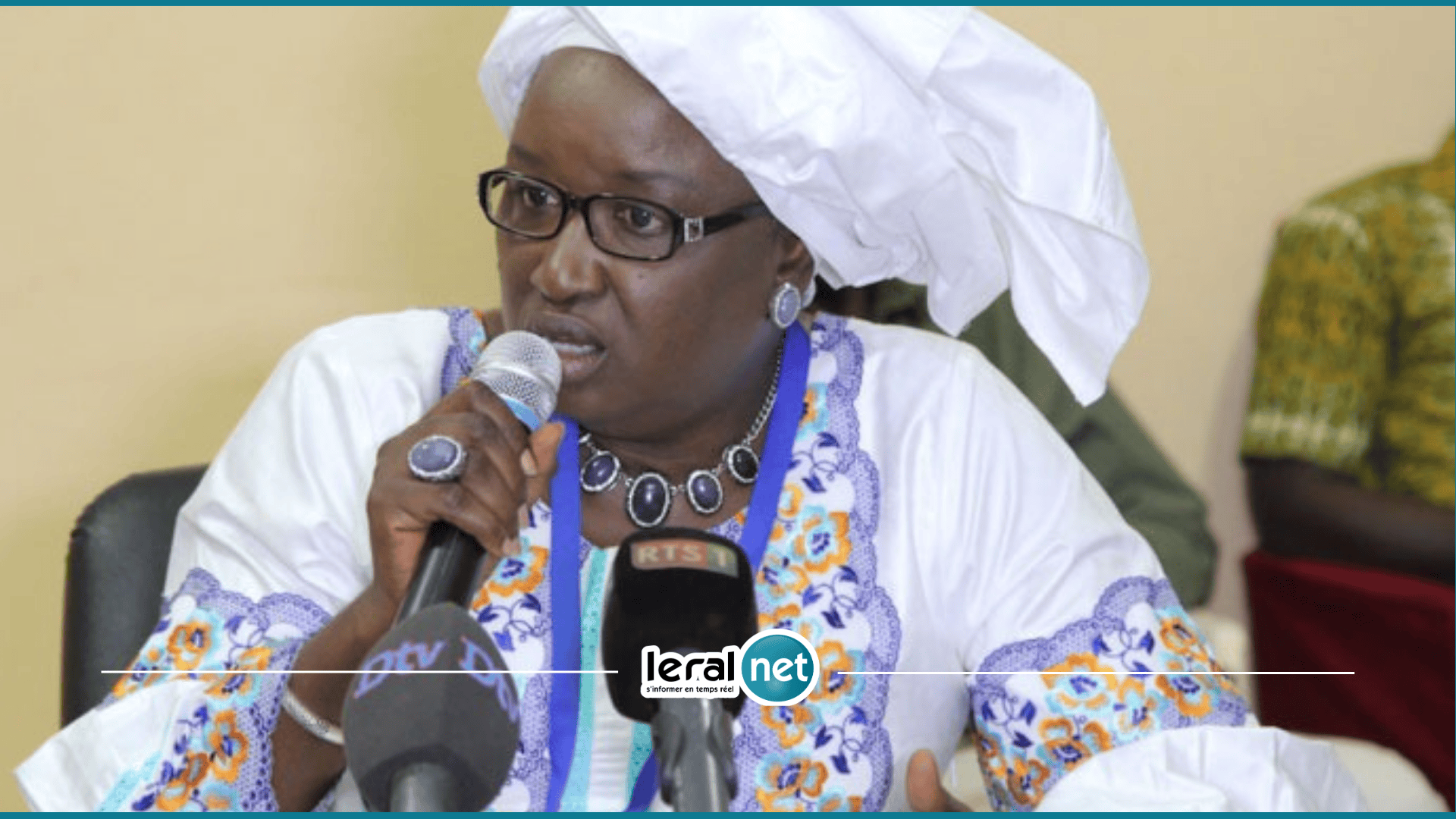 Événements de 2021-2024: Hélène Tine demande la transparence sur l’utilisation des 5 milliards d’indemnisation