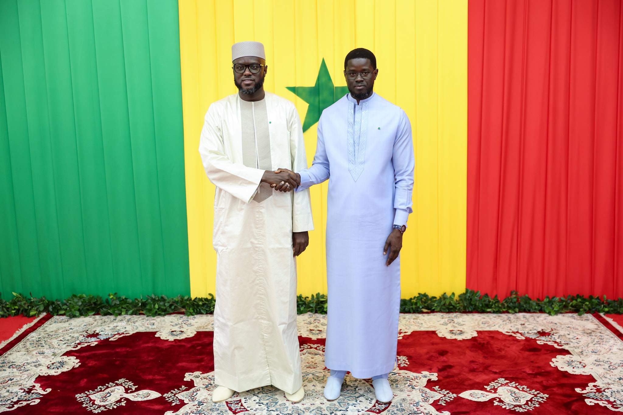 Nouvel an: le Président  Faye salue l’engagement des Corps constitués 