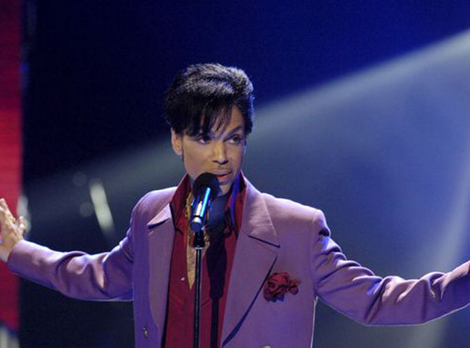 Prince : le chanteur est mort à l'âge de 57 ans