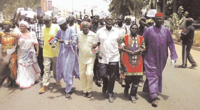 Vendredi de tous les dangers pour Jammeh : L'opposition dans les rues pour réclamer la libération des manifestants arrêtés, apparemment tués