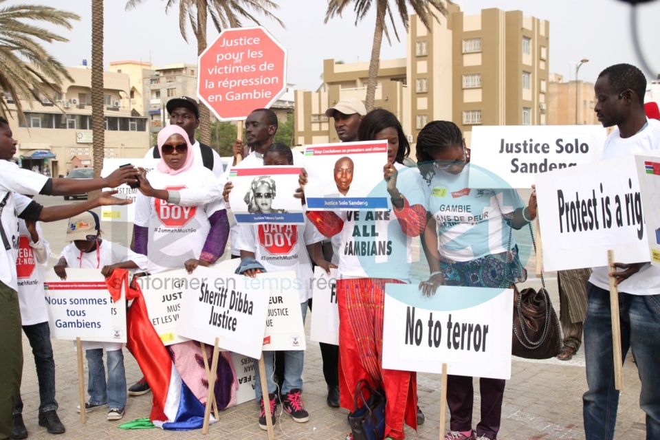 Manifestation à Dakar contre le régime de  Yaya Jammeh (images)