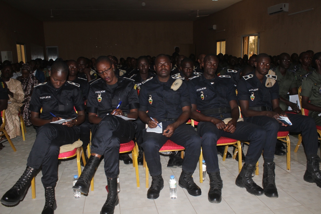 Images-Conférence de presse sur la Cybercriminalité à l'école nationale de police