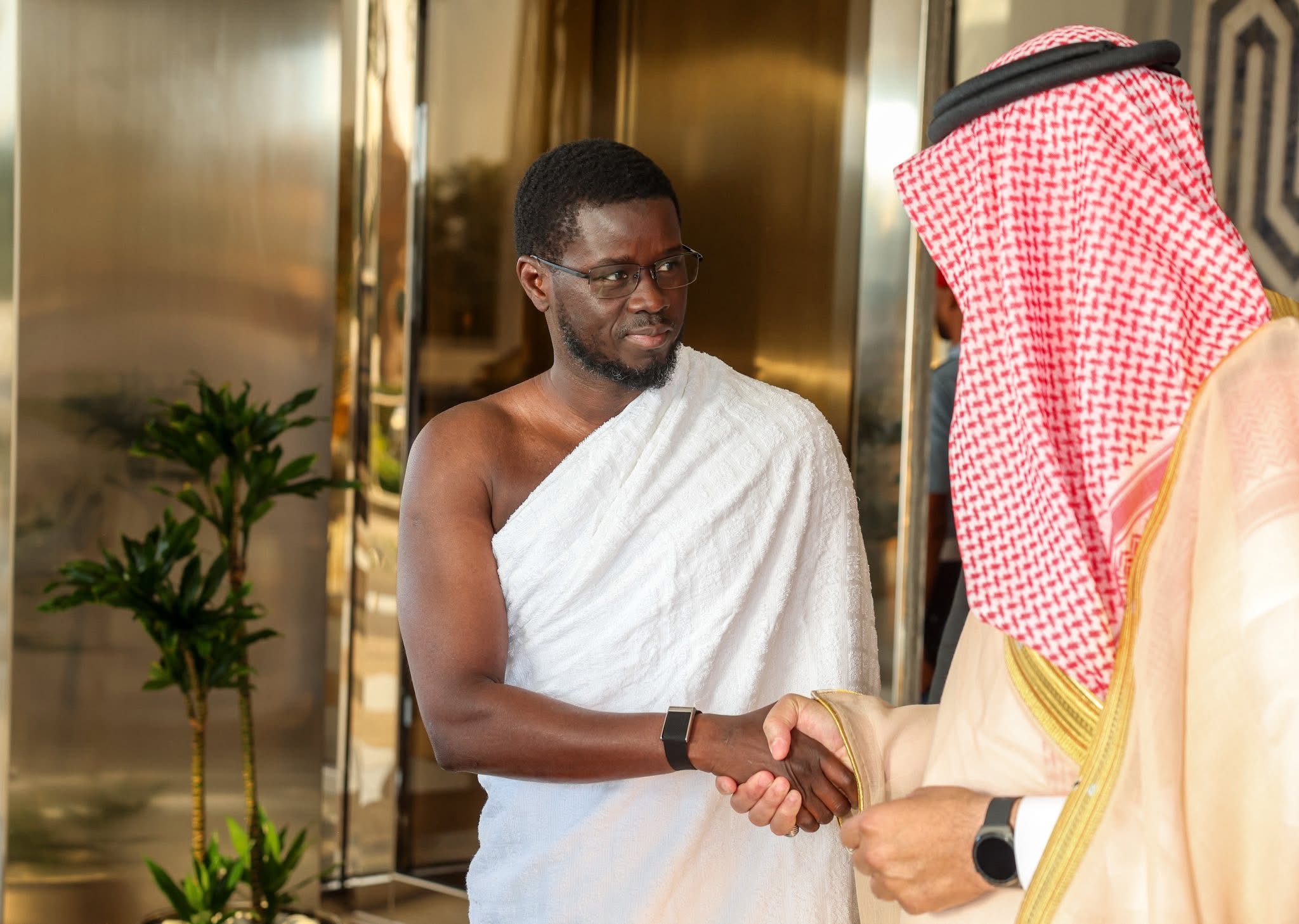 Le Président Bassirou Diomaye Faye à la Mecque (Photos)