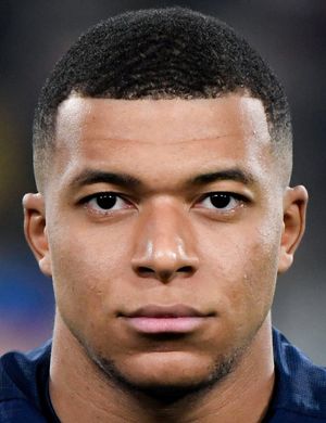 SÉNÉGAL-MAROC: "J'AI PASSÉ LA MOITIÉ DE LA NUIT AU TÉLÉPHONE AVEC ACHRAF", LE SOUTIEN DE MBAPPÉ À HAKIMI, APRÈS LA FINALE DE LA CAN 2025