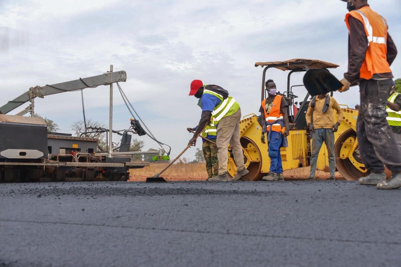Photos / Boucle du Fouladou : Déthié FALL supervise la reprise des travaux