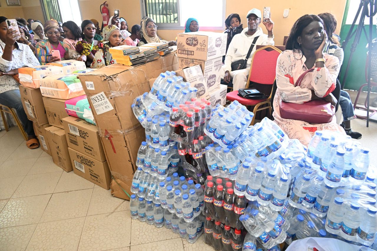 Photos / Journée internationale de la Douane, édition 2026 : l’Amicale des Inspecteurs et Officiers des Douanes ( AIOD) a procédé à une remise de dons au Centre Talibou Dabo et…