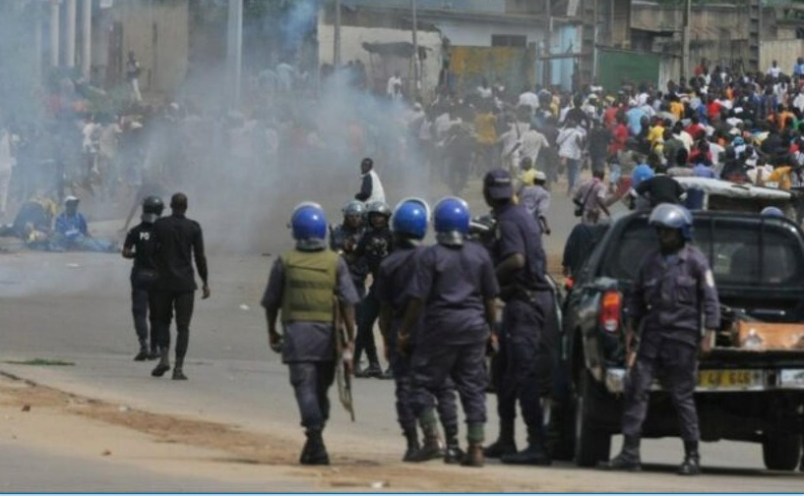 UCAD : Affrontements entre étudiants et forces de l’ordre 
