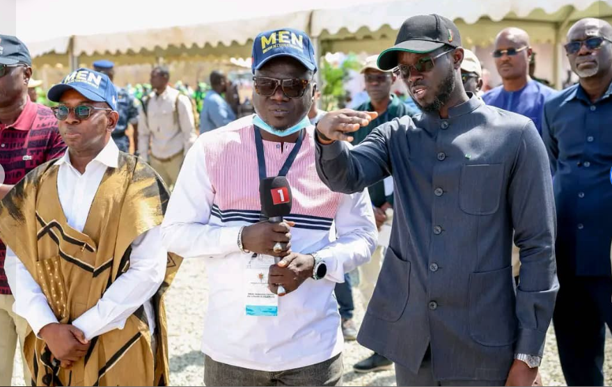 Salémata : Bassirou Diomaye Faye, a procédé à Salémata à la pose de la première pierre du Lycée Armée-Nation pour la Qualité et l’Équité (LYNAQE)