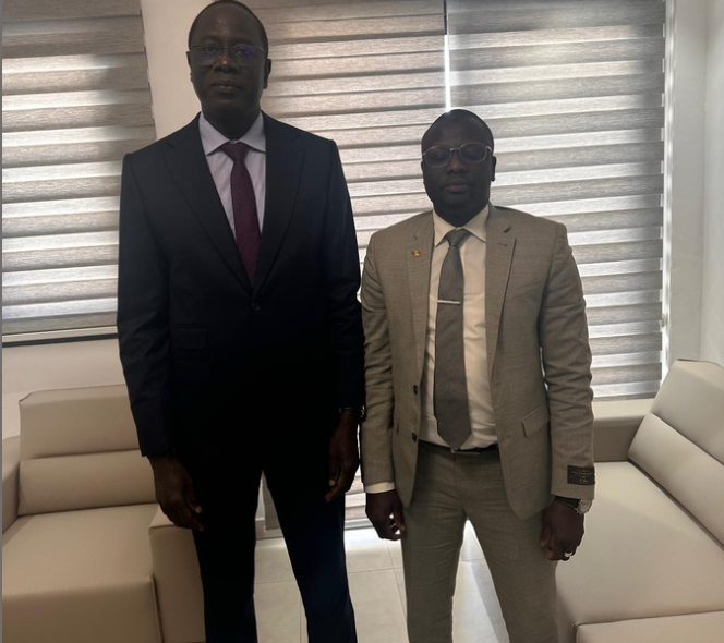 Audience : Cheikh Sène, Enseignant-Chercheur, reçu par le Ministre de l’Enseignement supérieur à l’Université Rose Dieng  Campus France Sénégal
