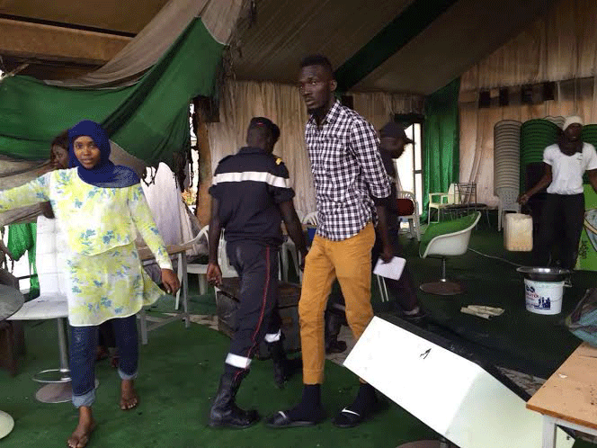 Grave incendie à l’incubateur d’entreprise de Thione Niang à Ngor (IMAGES)