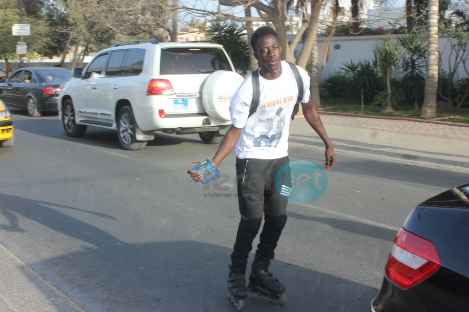En images la caravane de sortie du nouvel album de Youssou Ndour
