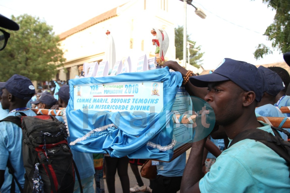 Images-Marche Pélerinage Marial Popenguine 2016 : Forte mobilisation de la paroisse Marie Immaculée des Parcelles Assainies