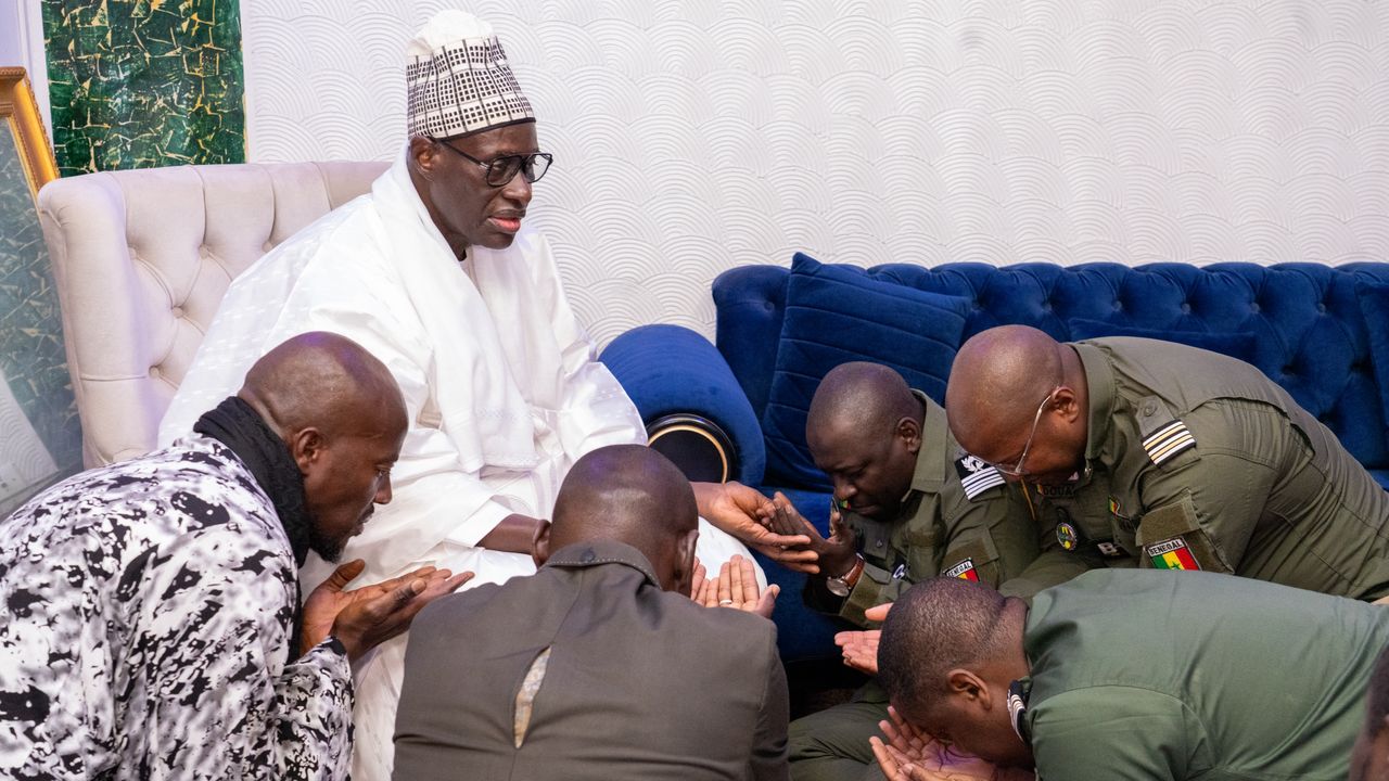 Photos / Douanes-Populations : La Direction générale des Douanes vient en aide aux foyers religieux