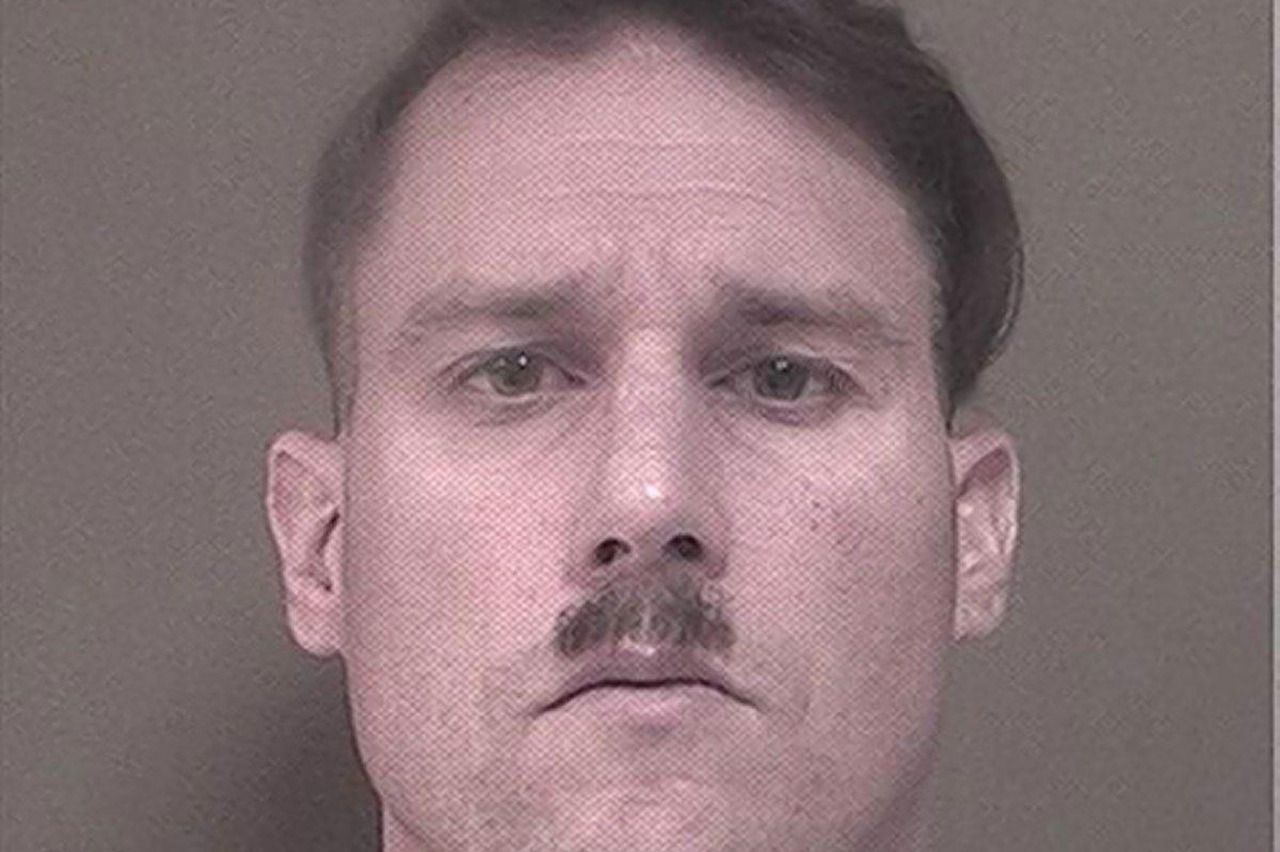 Un suprématiste blanc, "sosie" d’Hitler arrêté