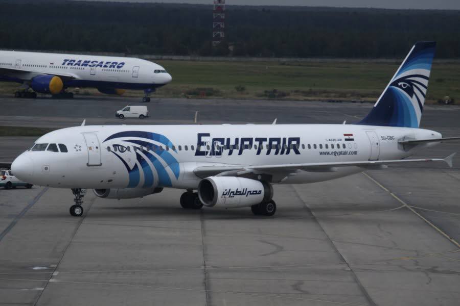 Crash du vol Egyptair: les experts craignent un acte terroriste