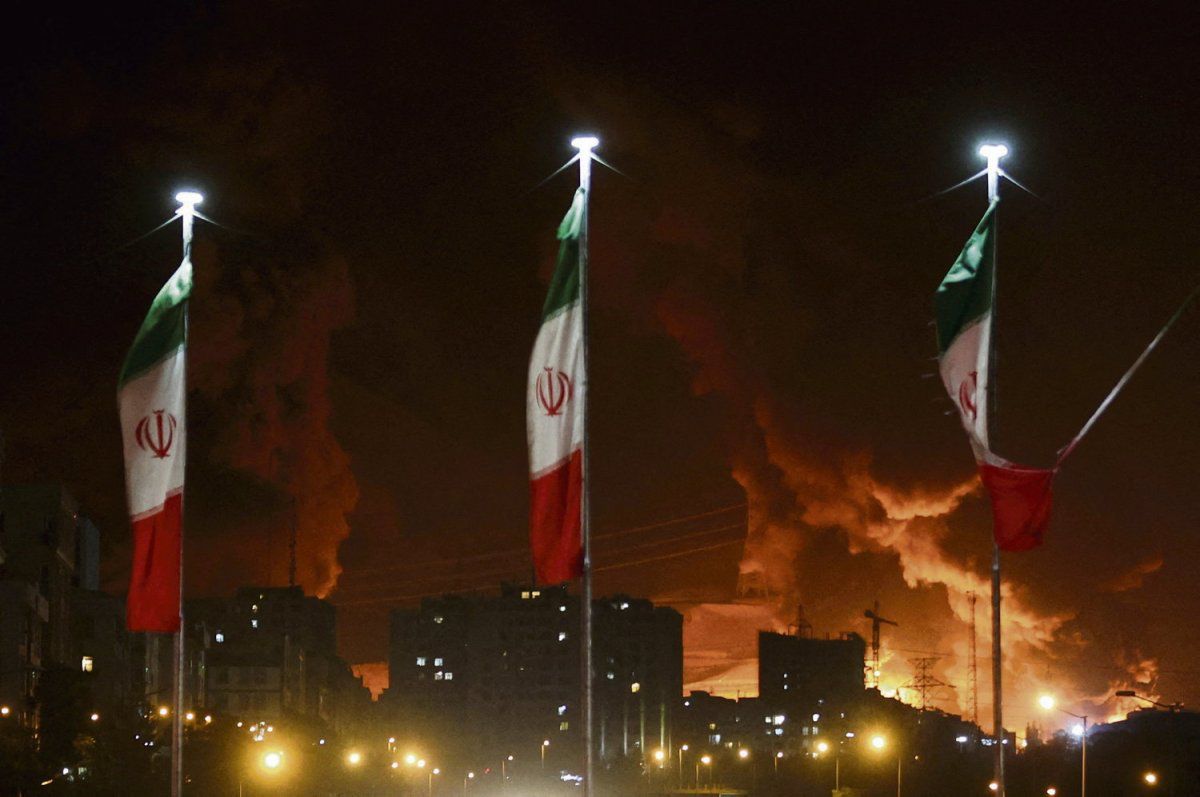 Téhéran sous les bombes: «Même si on doit mourir, pas de problème, mais il faut que cela change»