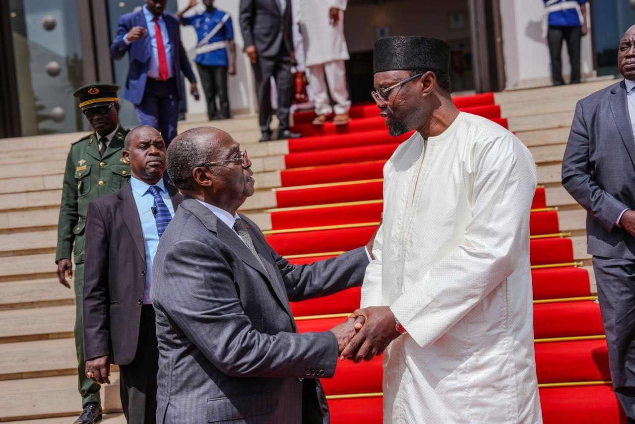 Primature : le Vice-Président ivoirien Tiémoko Meyliet Koné reçu par le Premier ministre Ousmane Sonko