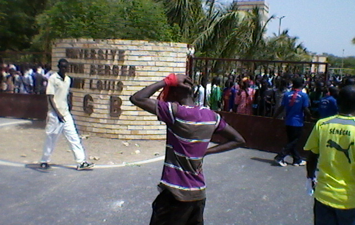 CROUS de Saint-Louis : Fermeture temporaire des restaurants universitaires, après un mot d’ordre des étudiants