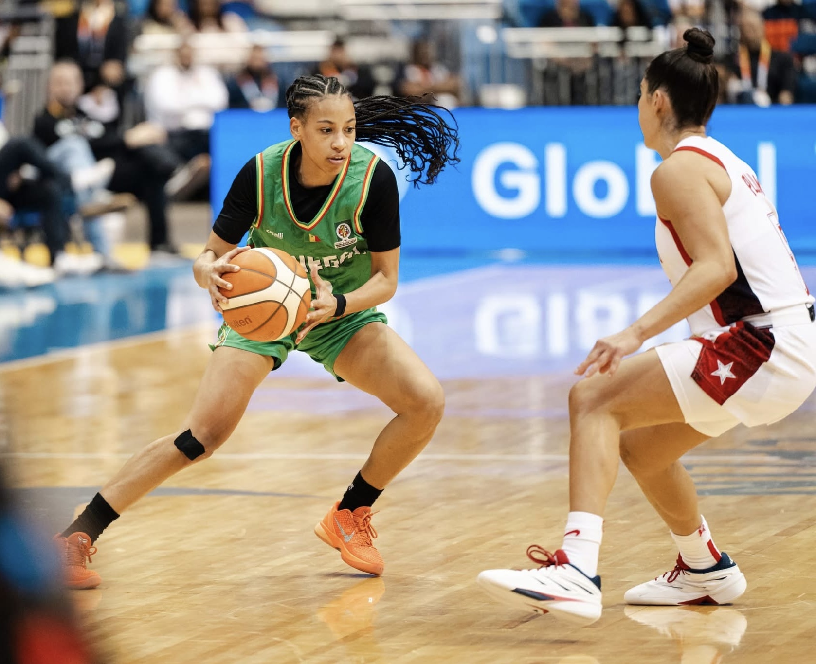 Basketball : Les "Lionnes" battues par Team USA, pour leur entrée en lice au tournoi qualificatif