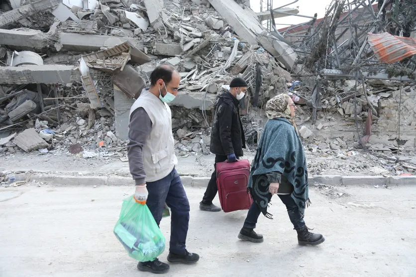 Israël revendique 7 600 frappes en Iran depuis le début du conflit, fortes explosions à Téhéran