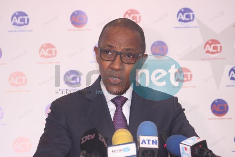 Affaire Abdoul Mbaye : La Ligue des masses exige un niveau élevé et courtois du débat politique