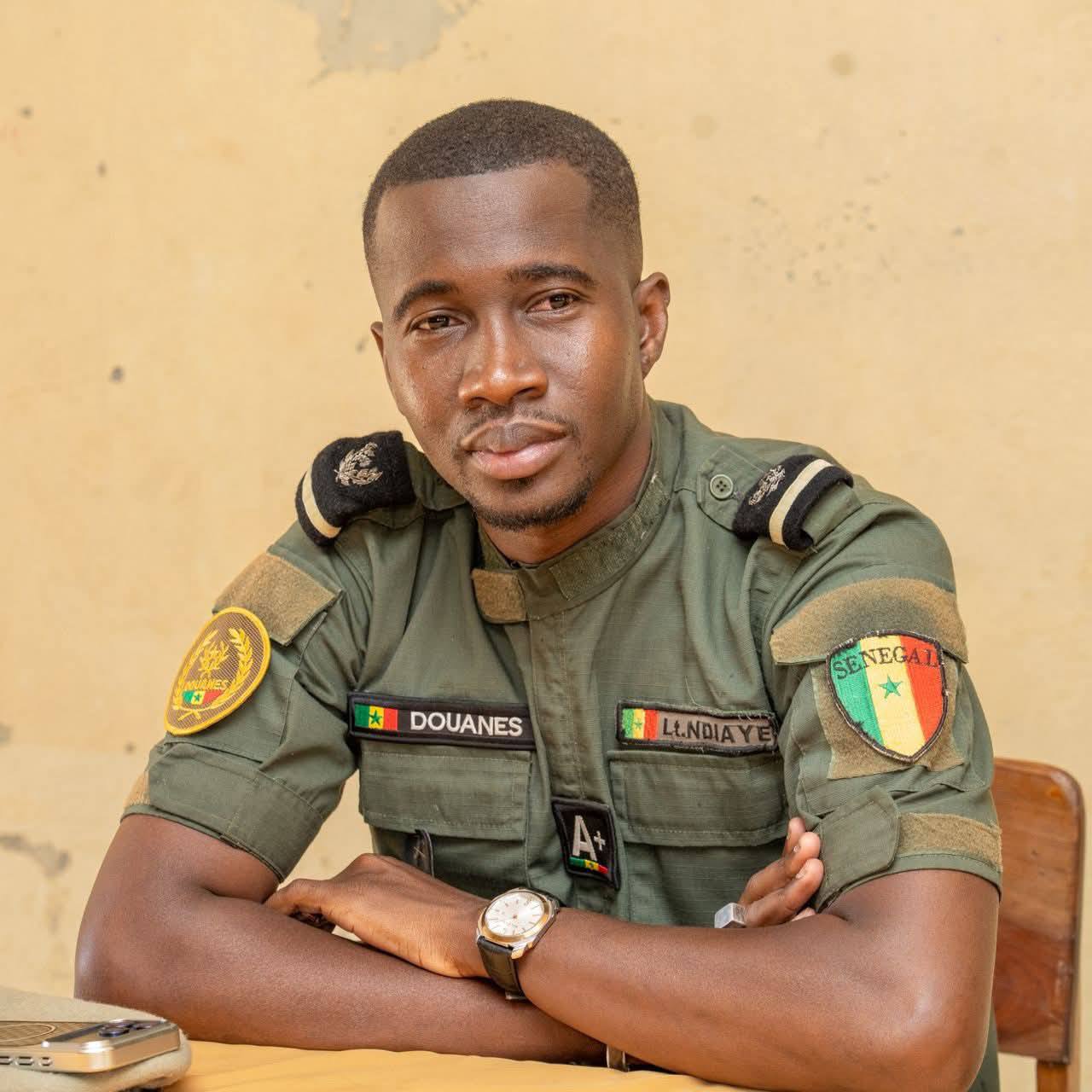 𝗗𝗼𝘂𝗮𝗻𝗲 - 𝗣𝗼𝗽𝘂𝗹𝗮𝘁𝗶𝗼𝗻𝘀: 𝗟𝗮 𝗗𝗶𝗿𝗲𝗰𝘁𝗶𝗼𝗻 𝗴é𝗻é𝗿𝗮𝗹𝗲 𝗱𝗲𝘀 𝗗𝗼𝘂𝗮𝗻𝗲𝘀 𝗮𝘂 𝗰𝗵𝗲𝘃𝗲𝘁 𝗱𝘂 𝗣𝗲𝘁𝗶𝘁 𝗦é𝗺𝗶𝗻𝗮𝗶𝗿𝗲 𝗱𝗲 𝗡𝗴𝗮𝘇𝗼𝗯𝗶𝗹