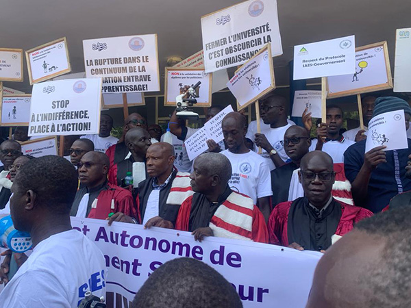 UGB : le SAES exige des mesures urgentes face à la dégradation du climat sécuritaire